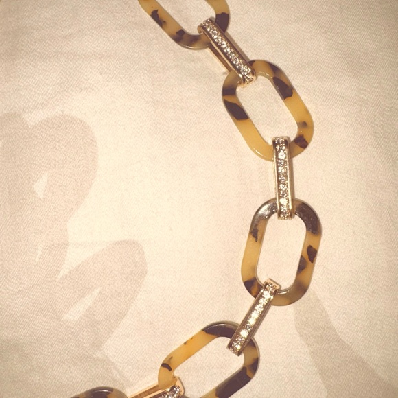 NWT Tortoise Shell Chain Necklace with Rhinestones - Picture 4 of 4